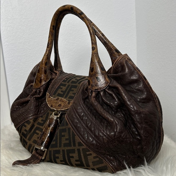 💯Authentic Fendi Zucca FF Spy Handbag🍀 - Picture 5 of 17